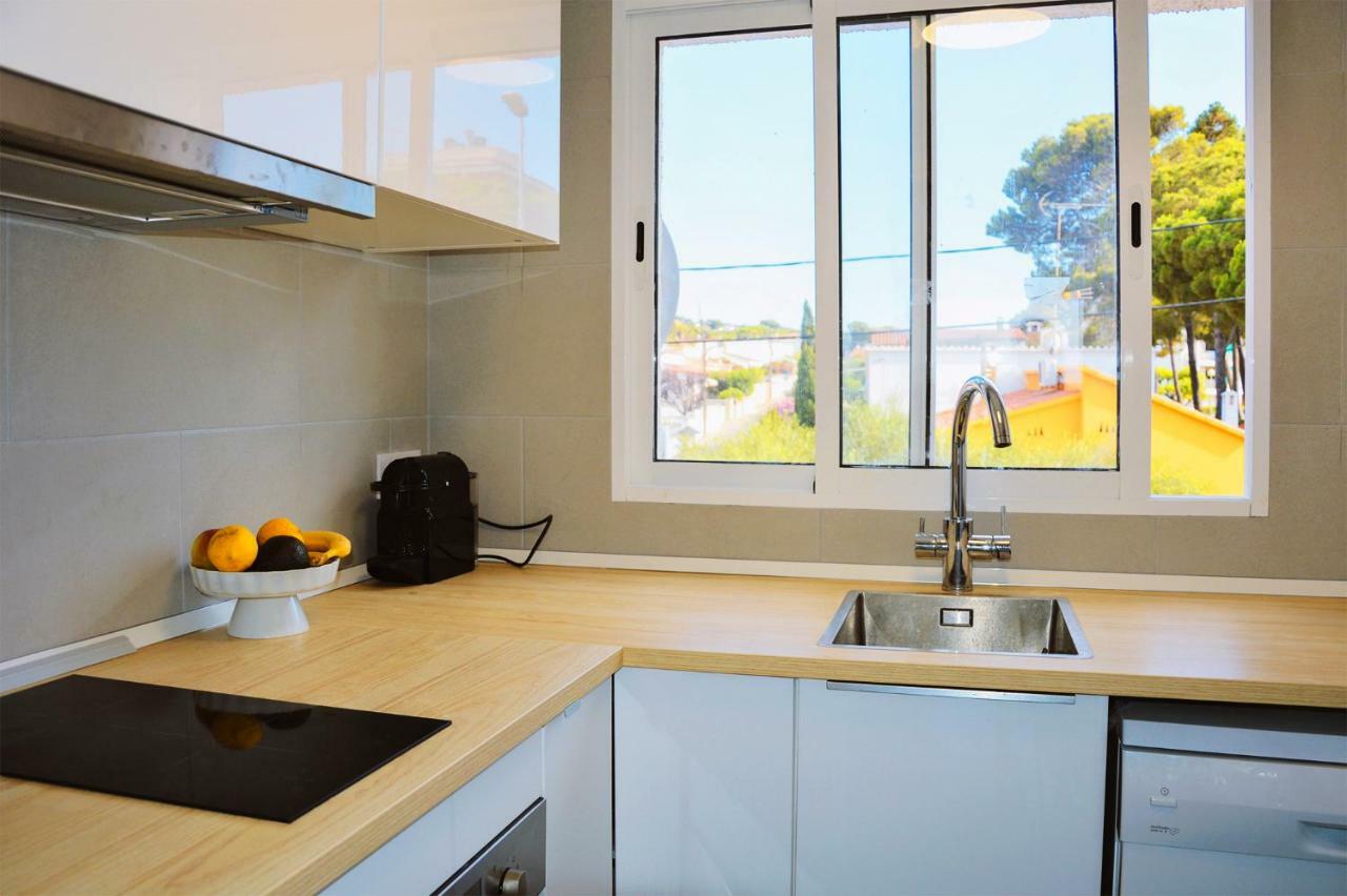 Coco Apt Renovated And With Seaview L' Escala Buitenkant foto